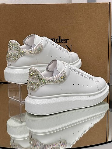 37 Beden beyaz Renk Alexander McQueen Sneaker 36 - 40 Arası