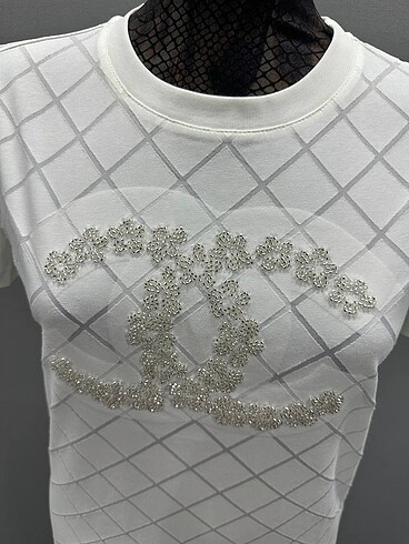 s Beden Chanel Tshirt
