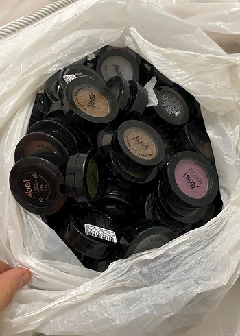 Bej Renkli Dudak Kalemi - Görsel 4