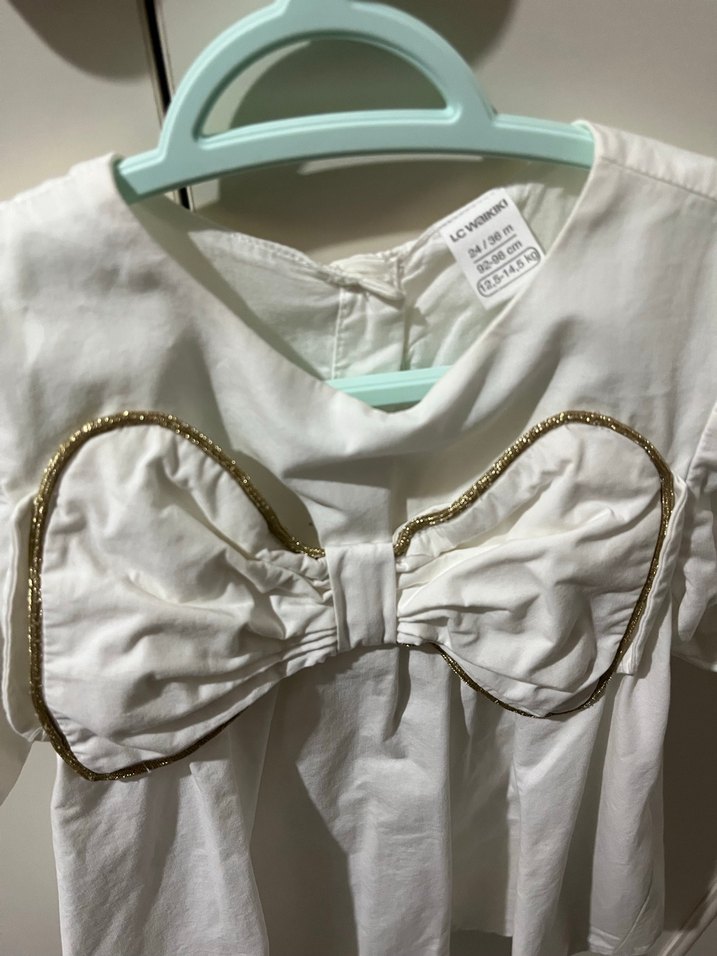 Kız Çocuk Beyaz Pamuklu Fiyonklu Elbise - Görsel 3