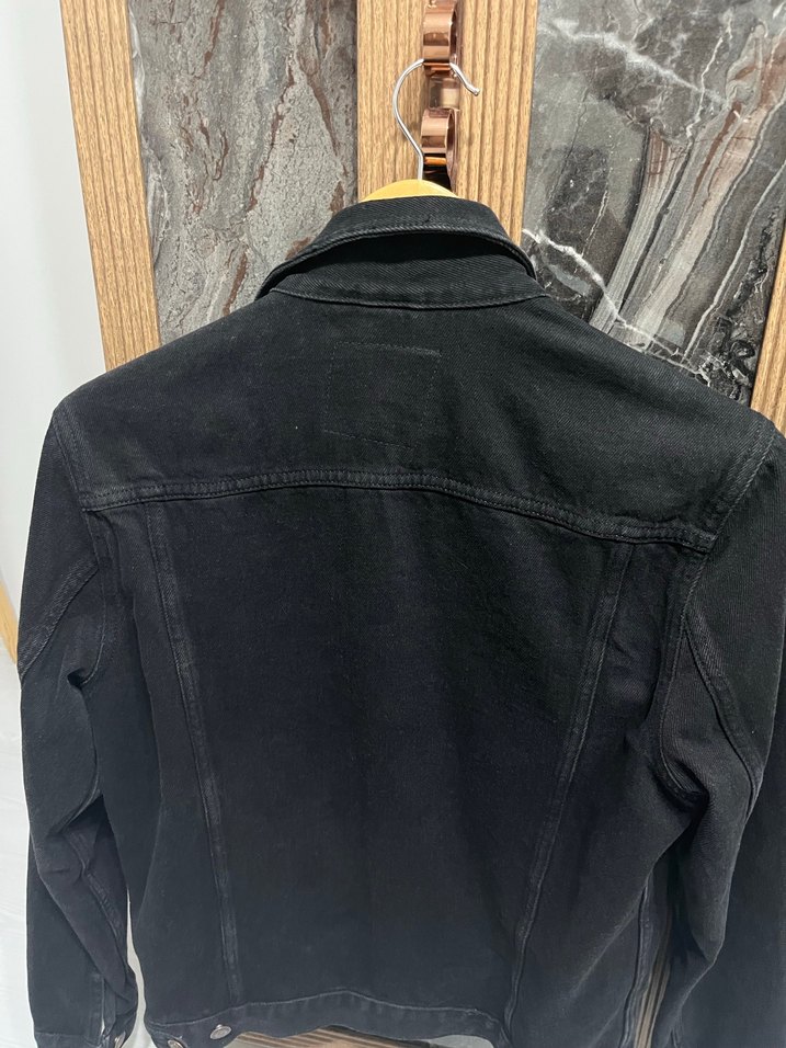 Düğmeli siyah Jean ceket - Görsel 5