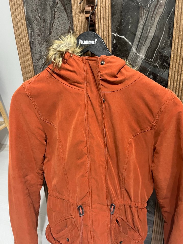 Kiremit Fermuarlı Kadın Mont - Görsel 3