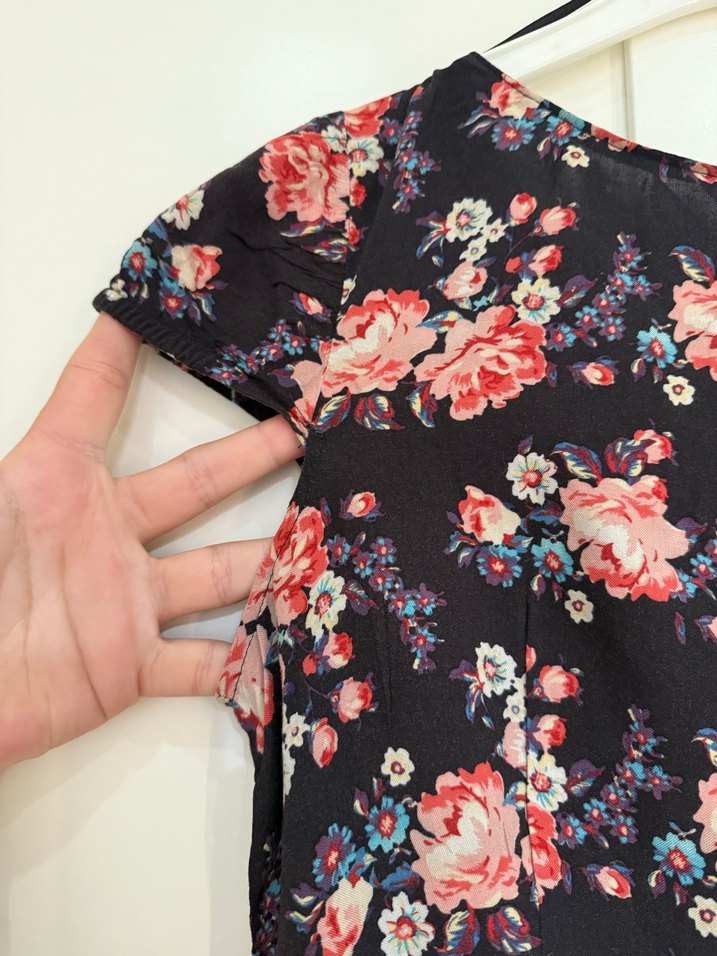 Kısa Kollu Çiçek Desenli Mini Elbise - Görsel 3