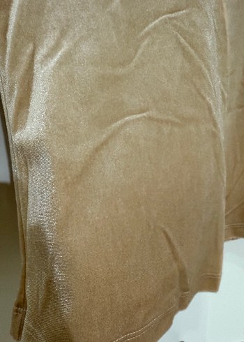 Bej Kadife Yüksek Yakalı Üst - Görsel 3