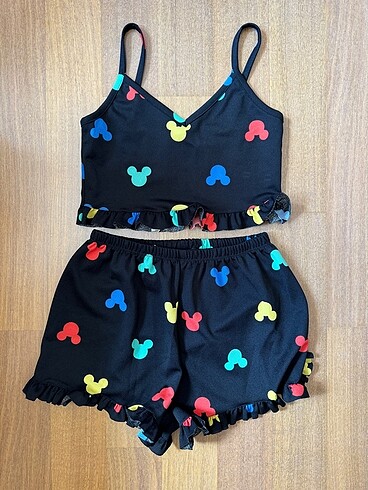 Pijama takımı