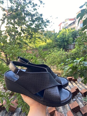 Hakiki Deri Sandalet