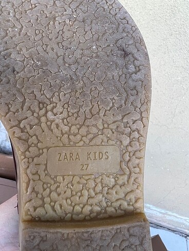 27 Beden Zara çocuk bot