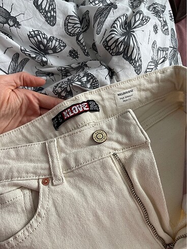 m Beden modaaksa flare bej jean