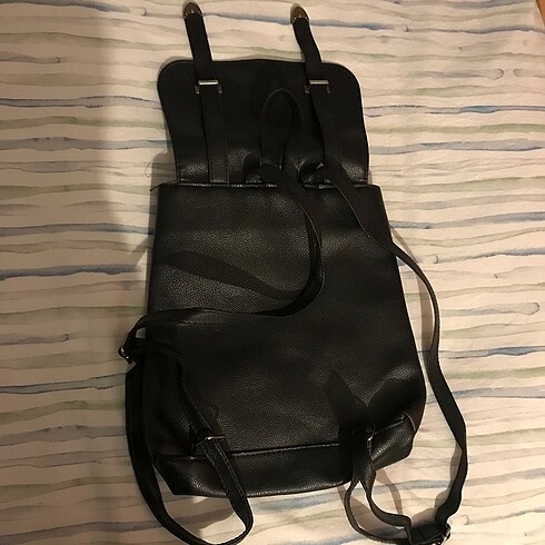  Beden siyah deri sırt çantası