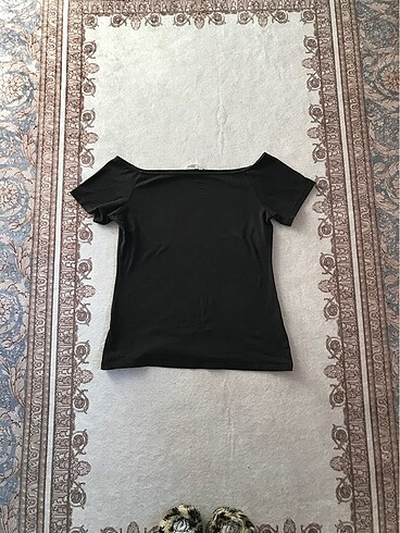 H&M basic kayık yaka üst