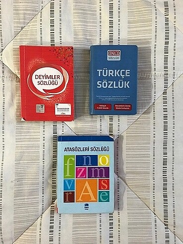 üç adet ders sözlüğü