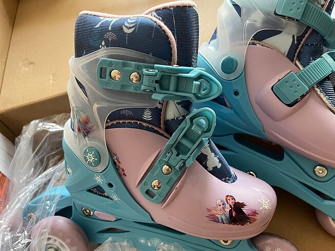  Beden Disney Frozen II 3 tekerlekli ayarlanabilir INLINE PATEN