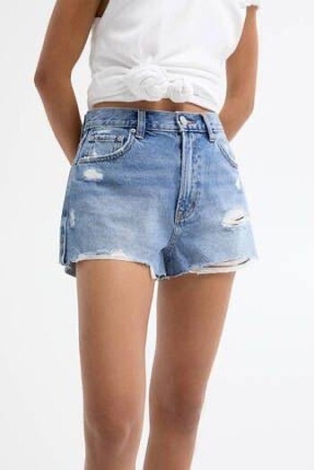 Pull and Bear Pull and Bear Şort