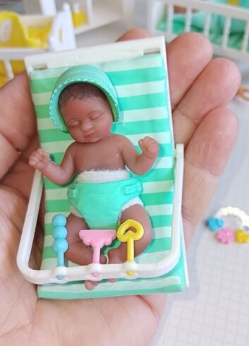 Mini baby