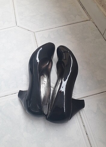 37 Beden siyah Renk Kısa topuklu ayakkabı 