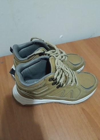 Erkek Çocuk Bot - Görsel 3