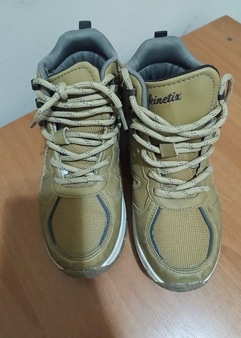 Erkek Çocuk Bot - Görsel 2