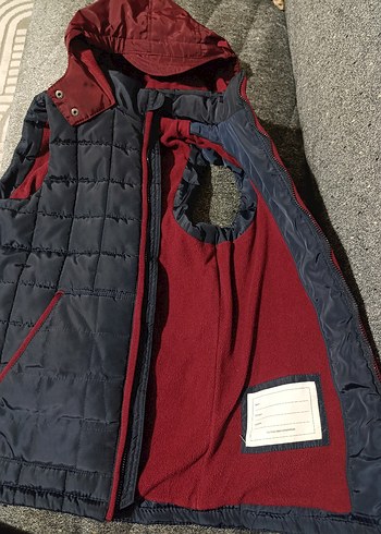 Kapüşonlu Bordo-Siyah Erkek Yelek - Görsel 4