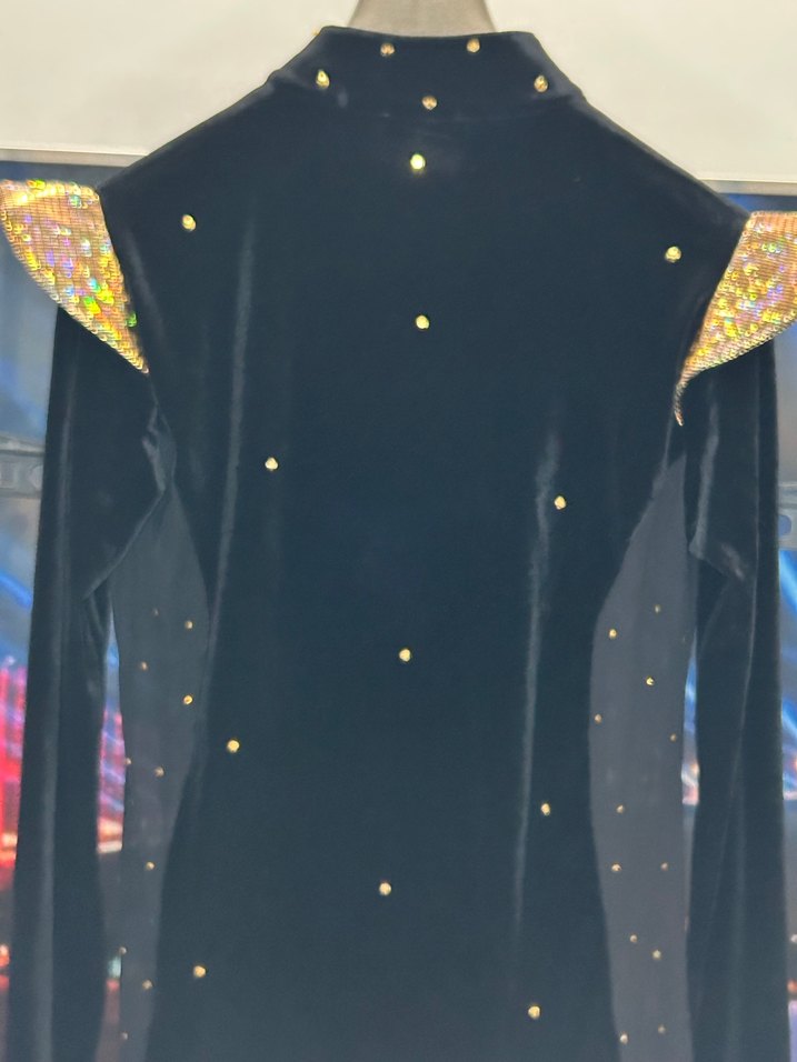 Siyah Uzun Kollu V Yaka Parlak Dans Kostümü - Görsel 3