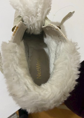 Beyaz Kürklü Kadın Dolgu Topuk Bot - Görsel 5