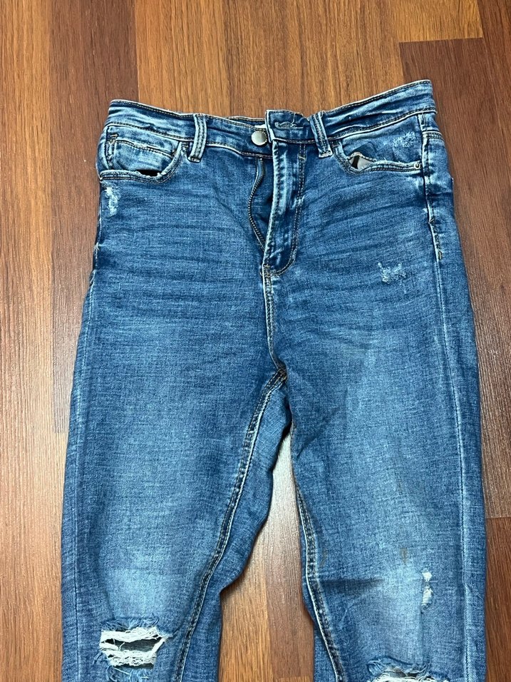Stradivarius Yırtık Kot Skinny Jean 38 beden - Görsel 4