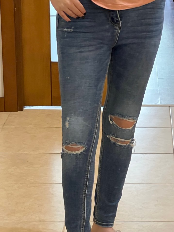 Stradivarius Yırtık Kot Skinny Jean 38 beden - Görsel 2