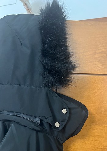 Siyah Kürklü Kadın Kışlık Mont M beden - Görsel 3