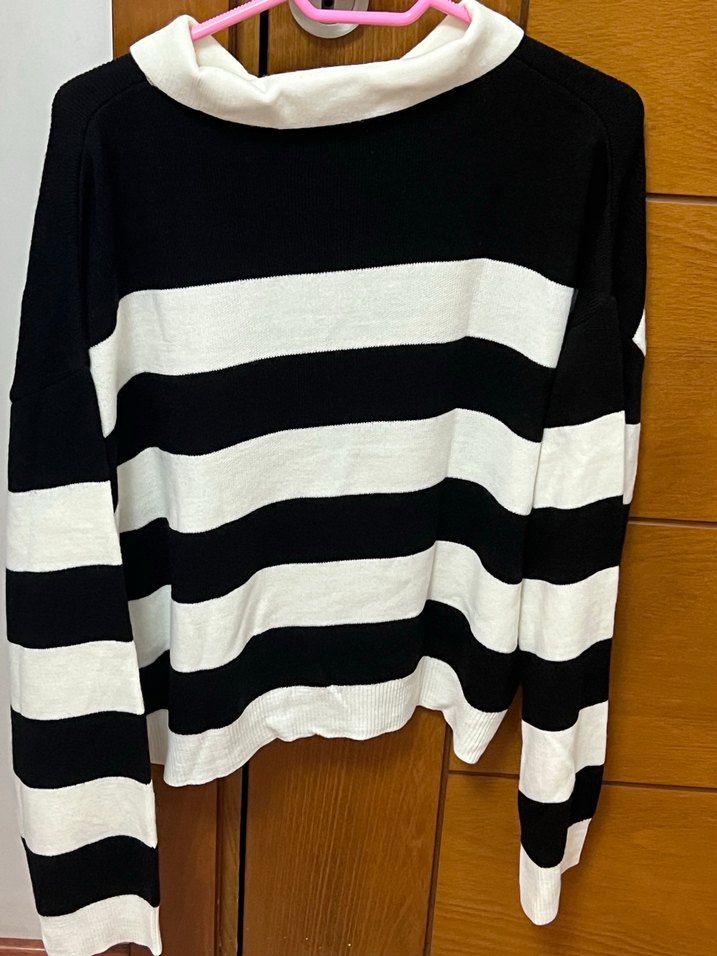 Siyah Beyaz Çizgili Triko Kadın Kazak M beden - Görsel 2