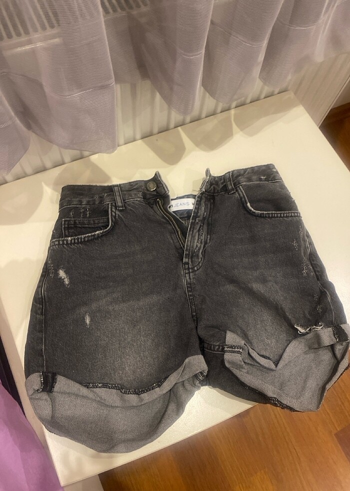 Kısa siyah şort - Görsel 2