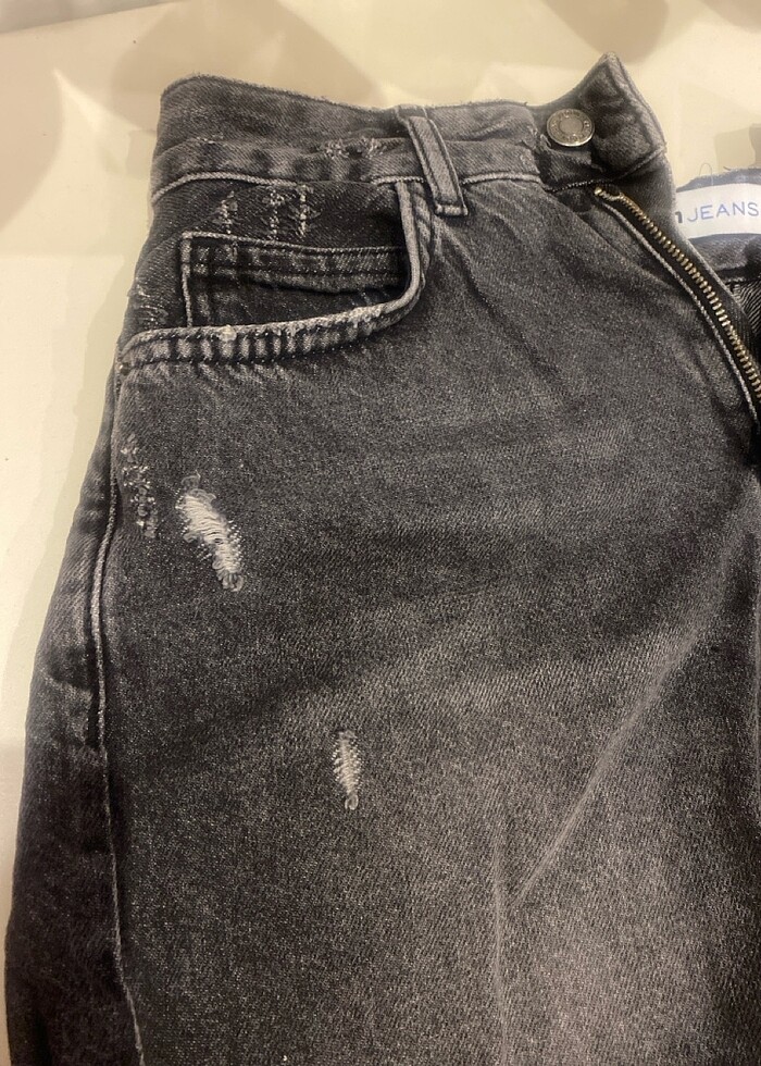 Kısa siyah şort - Görsel 3