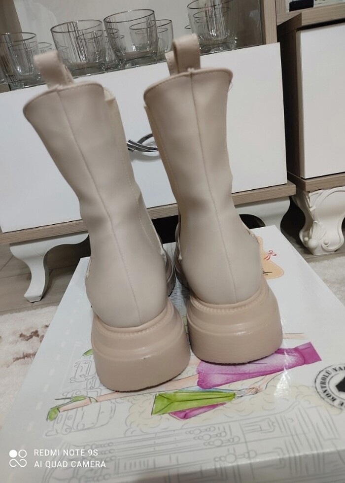 KADIN BEJ BOT  - Görsel 3