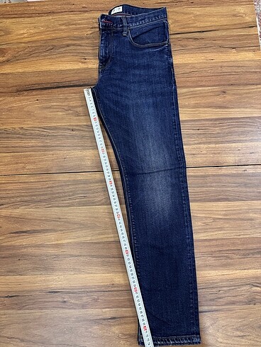 30 Beden mavi Renk Tommy erkek jean pantolon