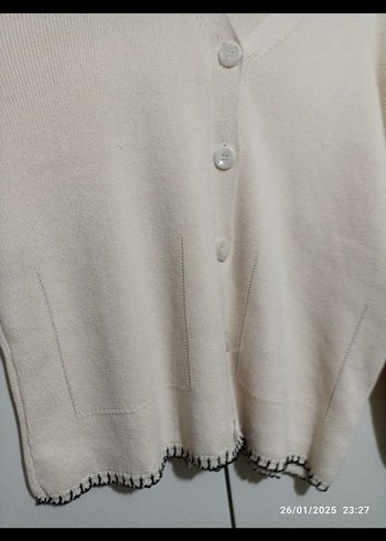 zara#ipekyol#h&m#mango#V Yaka Beyaz Örme Kadın Hırka - Görsel 4