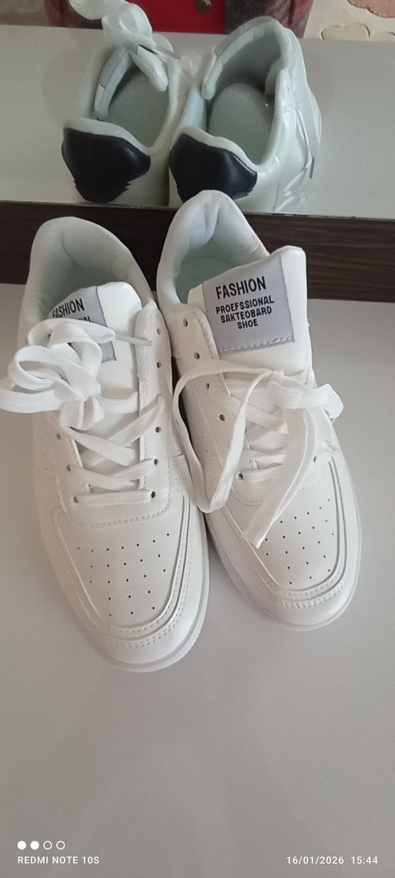 Beyaz Kadın Spor Ayakkabı Stiletto Topuklu - Görsel 3