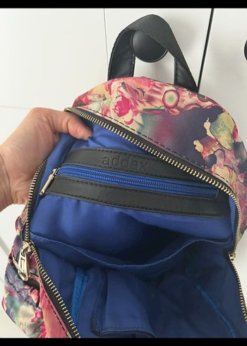 Kadın Çok Renkli Batik Desenli Sırt Çantası - Görsel 4