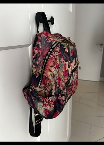 Kadın Çok Renkli Batik Desenli Sırt Çantası - Görsel 3