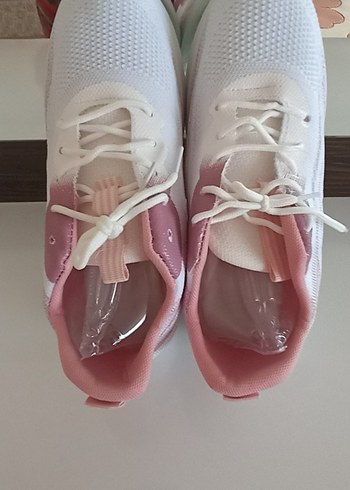 Beyaz Pembe Bağcıklı Spor Kadın Sneakers - Görsel 3
