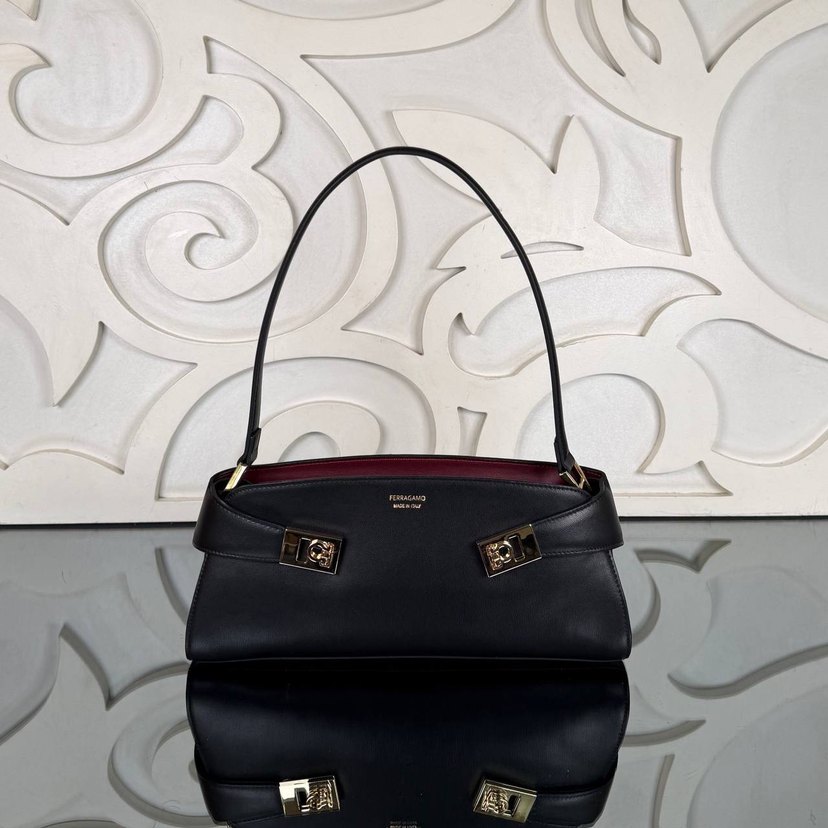 Salvatore Ferragamo Haki Deri El Çantası — görsel 9/16
