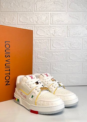 Louis Vuitton Beyaz Monogramli Sneaker