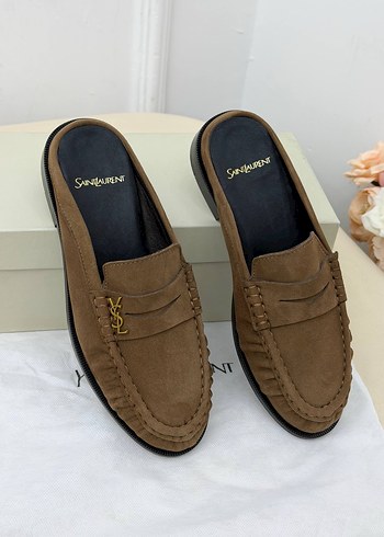 Yves Saint Laurent ürünü