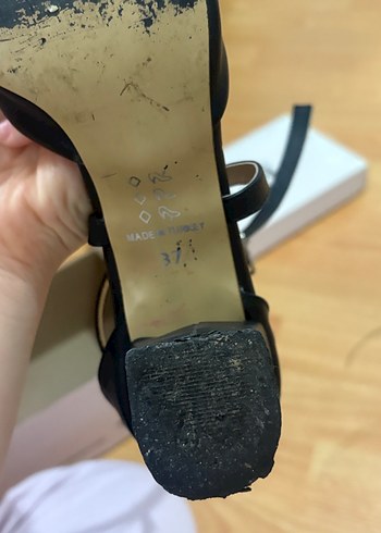 Kemal Tanca Klasik Siyah Stiletto Tokalı Kadın Topuklu Ayakkabı