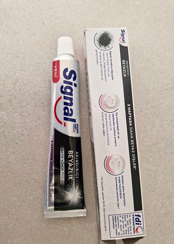 Signal Aktif Kömür Tozlu Diş Macunu - Görsel 2