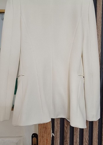 Kadın Beyaz Düğmeli Ofis Blazeri - Görsel 2