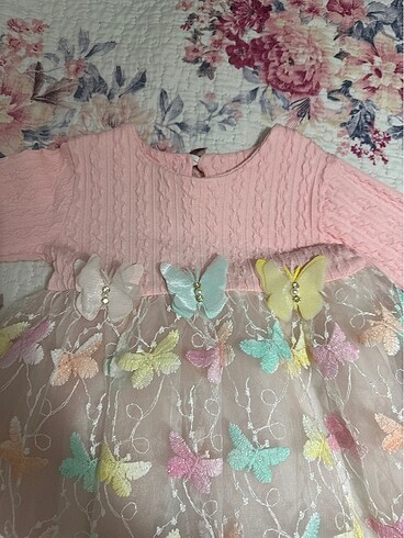 1 Yaş Beden Kız bebek elbise 8-12 ay arası olur