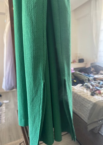 Zara Yeşil V Yaka Uzun Elbise