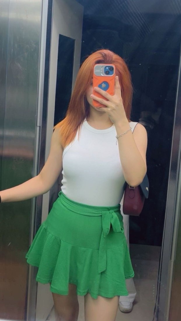 Yeşil Mini Etek, Transparan Detaylı - Görsel 2