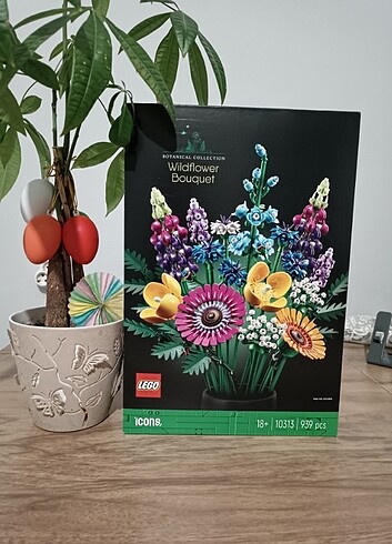 LEGO Icons Kır Çiçekleri Buketi 10313 Yapım Seti - Yetişkinler İ