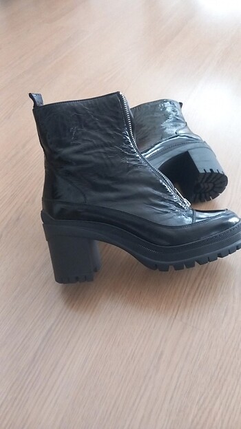 Bayan bot - Görsel 7