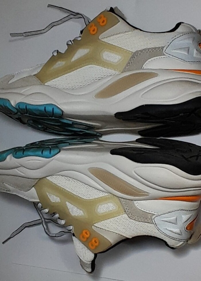 Bayan spor ayakkabı - Görsel 2