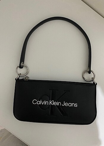 Orijinal Calvin Klein Omuz Çantası